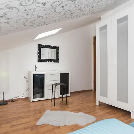 App Paris 2 Apartment Umag Exterior photo