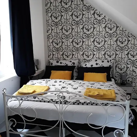 App Paris 2 Apartment Umag Exterior photo